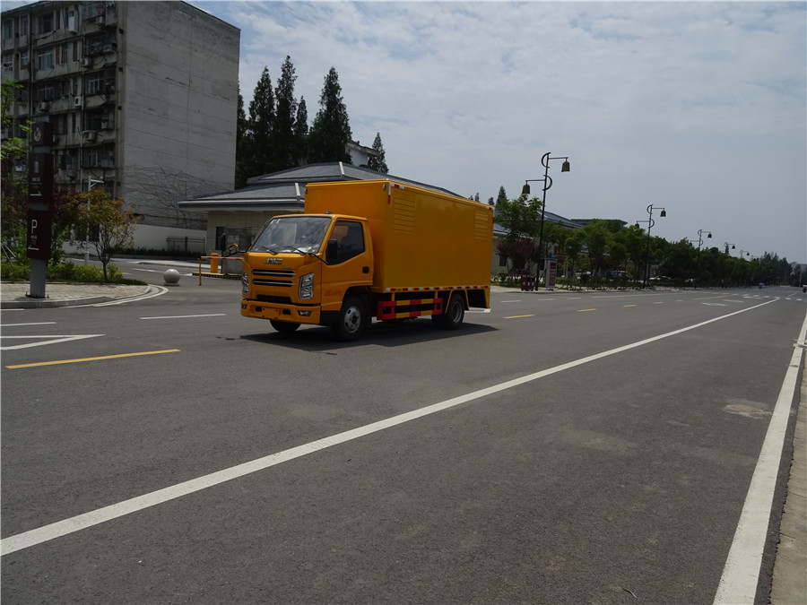 CLW5060XDYJ6电源车
