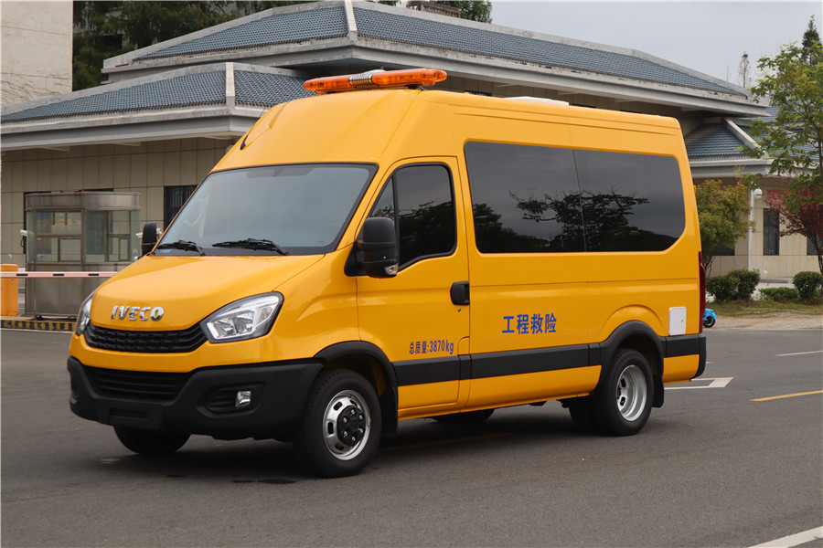 CLW5040XXHCDP依维柯救险车